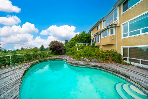 2138 Westhill Place, West Vancouver, BC 