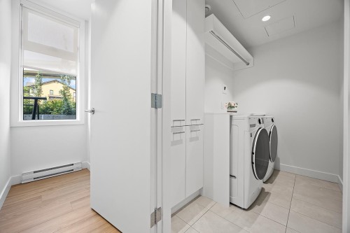 611-6085 Irmin Street, Burnaby, BC 