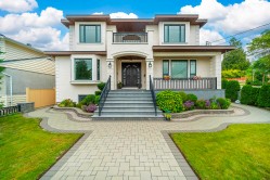 4291 Winnifred Street  Burnaby, BC V5J 2S5