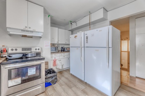 3302 5Th Avenue E, Vancouver, BC 