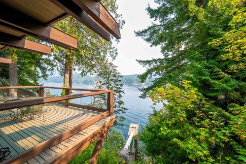 4885 Cove Cliff Place, North Vancouver, BC 