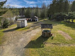 510 Whalen Road  Mayne Island, BC V0N 2J1