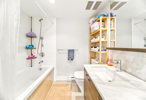 276 62Nd Avenue W, Vancouver, BC 