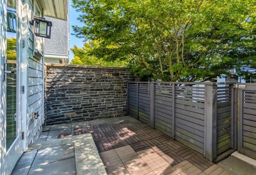 276 62Nd Avenue W, Vancouver, BC 