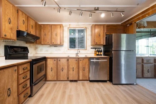 518 Tyee Court, North Vancouver, BC 