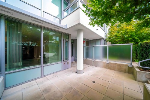 501-8688 Hazelbridge Way, Richmond, BC 