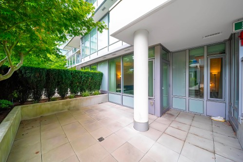 501-8688 Hazelbridge Way, Richmond, BC 