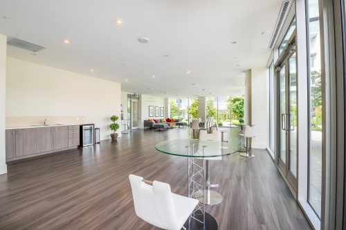 501-8688 Hazelbridge Way, Richmond, BC 