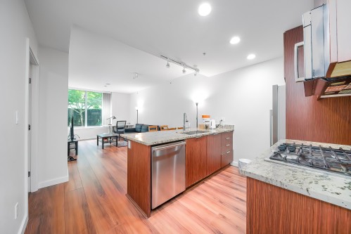 501-8688 Hazelbridge Way, Richmond, BC 