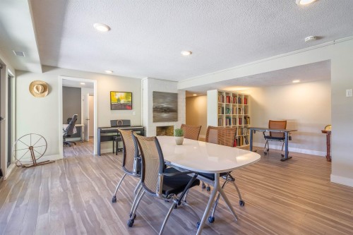 302 Oxford Drive, Port Moody, BC 