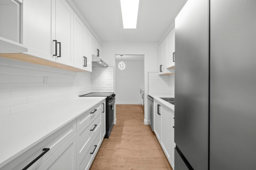 214-8860 No. 1 Road, Richmond, BC 