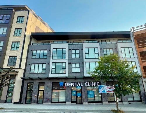 206-3050 Kingsway  Vancouver, BC V5R 5J7