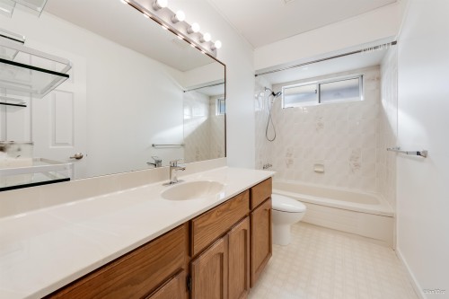 6167 45 Avenue, Delta, BC 