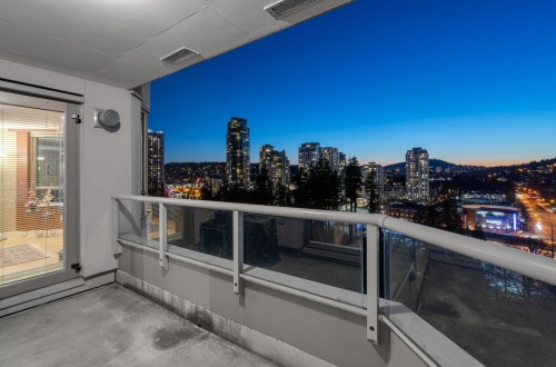 1502-3070 Guildford Way, Coquitlam, BC 