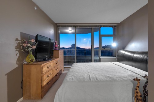 1502-3070 Guildford Way, Coquitlam, BC 