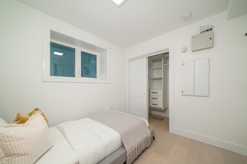 1924 William Street, Vancouver, BC 