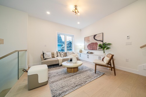 1924 William Street, Vancouver, BC 