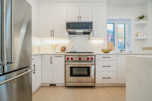 1924 William Street, Vancouver, BC 