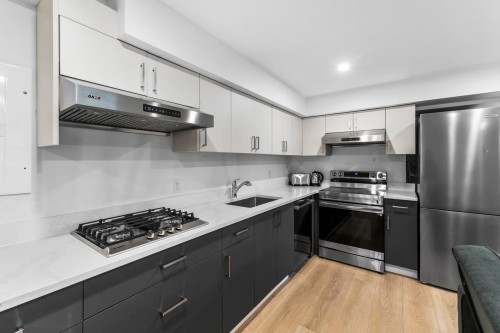 5670 Kullahun Drive, Vancouver, BC 