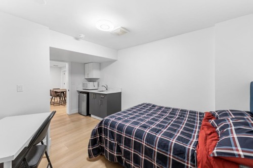 5670 Kullahun Drive, Vancouver, BC 