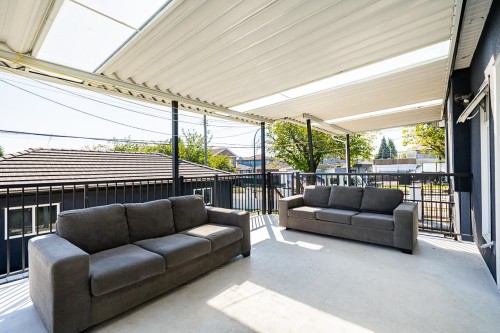 1306 60 Avenue E, Vancouver, BC 