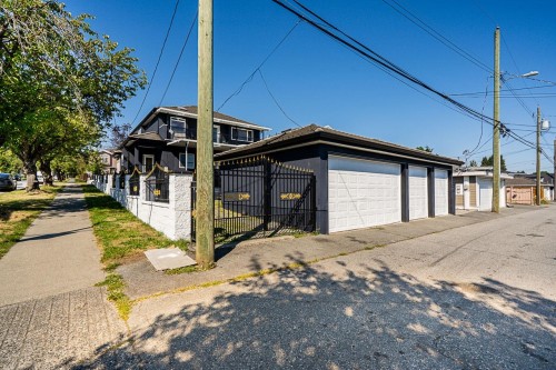 1306 60 Avenue E, Vancouver, BC 