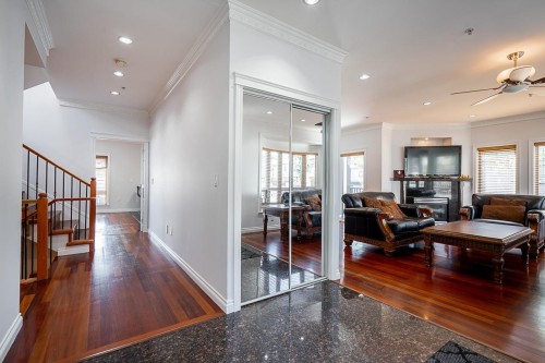 1306 60 Avenue E, Vancouver, BC 