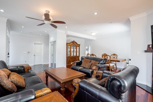 1306 60 Avenue E, Vancouver, BC 
