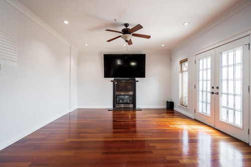 1306 60 Avenue E, Vancouver, BC 