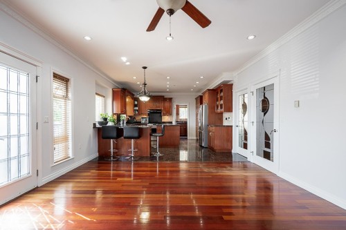 1306 60 Avenue E, Vancouver, BC 