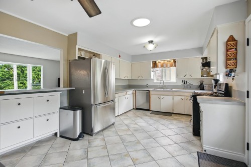 2317 St George Street, Port Moody, BC 