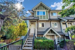 10-6888 Rumble Street  Burnaby, BC V5E 1A8