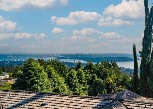 1346 Whitby Road, West Vancouver, BC 