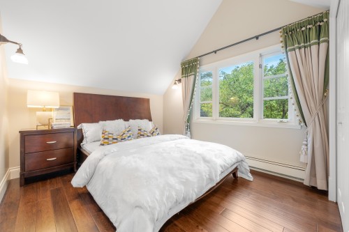 3982 35Th Avenue W, Vancouver, BC 