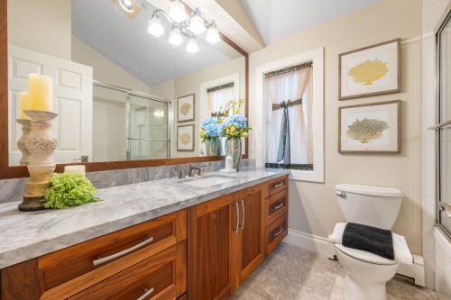 3982 35Th Avenue W, Vancouver, BC 