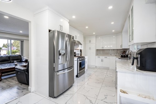 1624 Coquitlam Avenue, Port Coquitlam, BC 