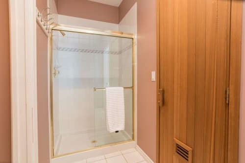 5524 Cornwall Drive, Richmond, BC 