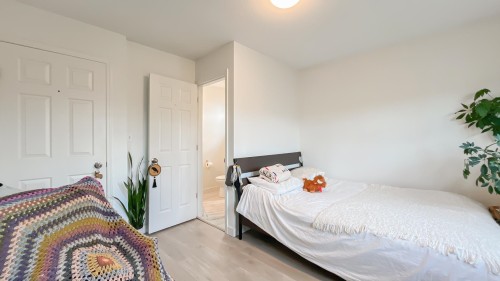 736 55Th Avenue E, Vancouver, BC 