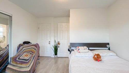 736 55Th Avenue E, Vancouver, BC 