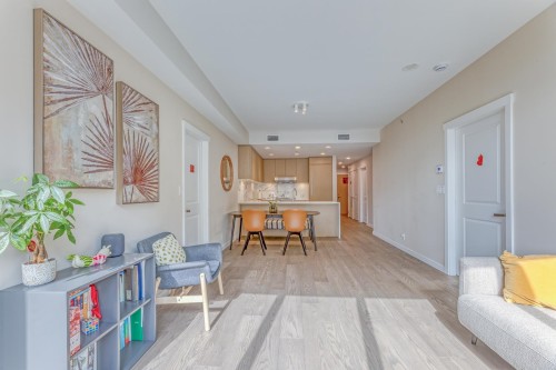 308-3533 Ross Drive, Vancouver, BC 