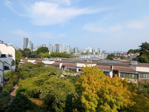 21-1201 Lamey'S Mill Road, Vancouver, BC 