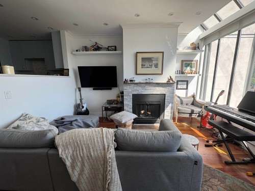 21-1201 Lamey'S Mill Road, Vancouver, BC 