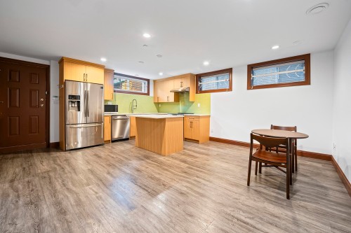 3941 19Th Avenue W, Vancouver, BC 