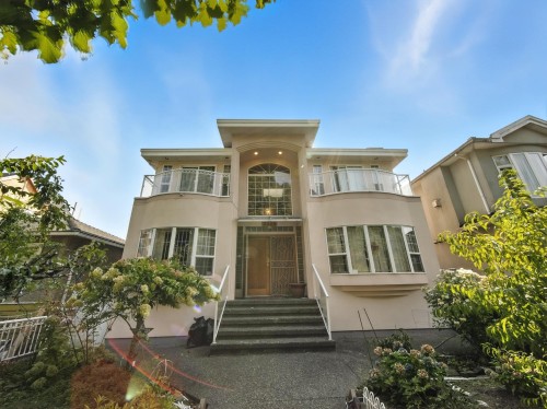 2228 40Th Avenue E, Vancouver, BC 