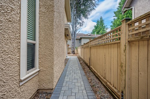 9531 Gilbert Crescent, Richmond, BC 