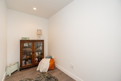 610-657 Whiting Way, Coquitlam, BC 