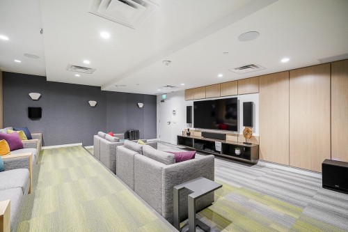 610-657 Whiting Way, Coquitlam, BC 