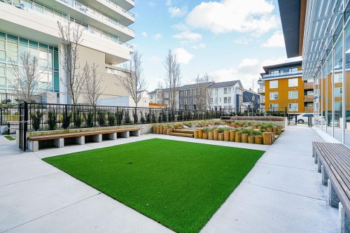 610-657 Whiting Way, Coquitlam, BC 