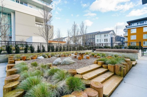 610-657 Whiting Way, Coquitlam, BC 