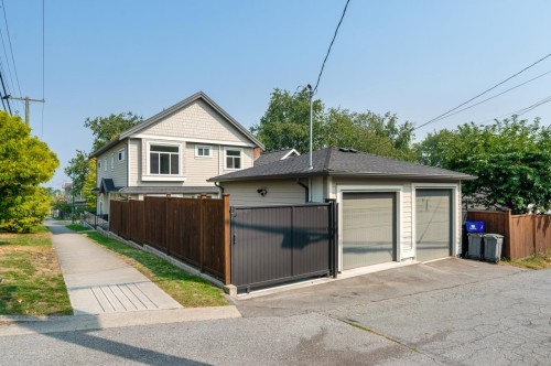 5222 Argyle Street, Vancouver, BC 